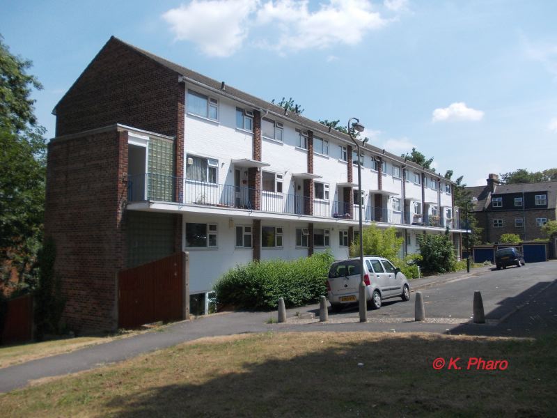 Anerley Grove by Chipstead Close.jpg